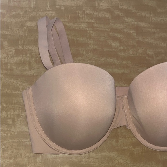 GapBody Tshirt multi wear strapped Tan Underwire Bra NWT 36D - Picture 3 of 11
